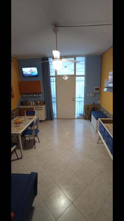 Vintage House Apartman Catania-Fontanarossai nemzetközi repülőtér Kültér fotó